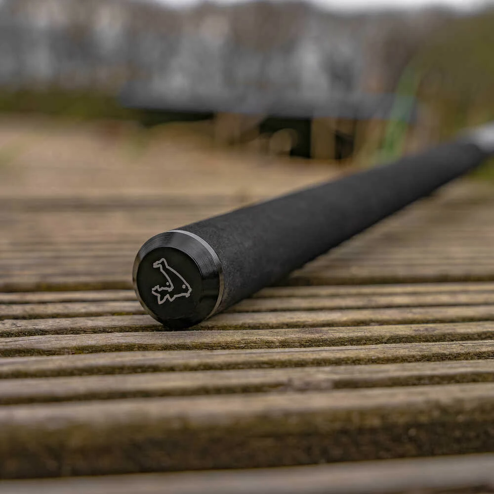 Epuisette Avid Carp Breach 3-6-9 Landing Net 42'' (3 Brins) 12 Epuisette Avid Carp Breach 3-6-9 Landing Net 42'' (3 Brins) – Image 10